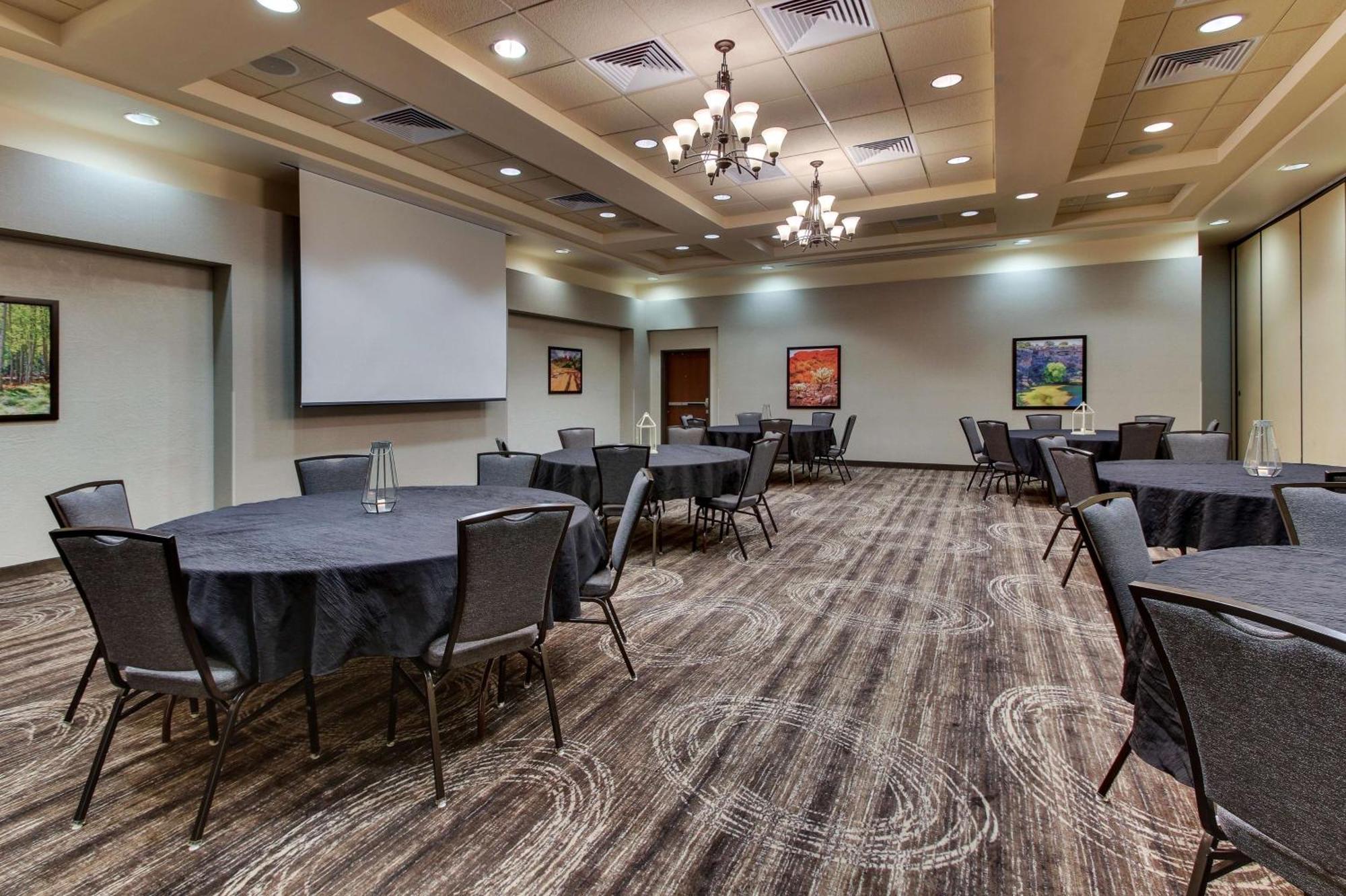 Drury Inn & Suites Phoenix Happy Valley Экстерьер фото