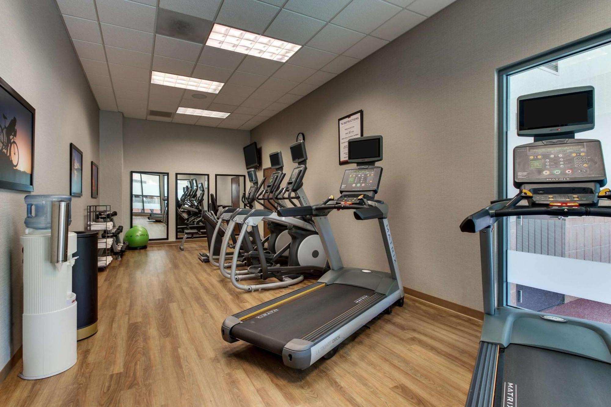 Drury Inn & Suites Phoenix Happy Valley Экстерьер фото