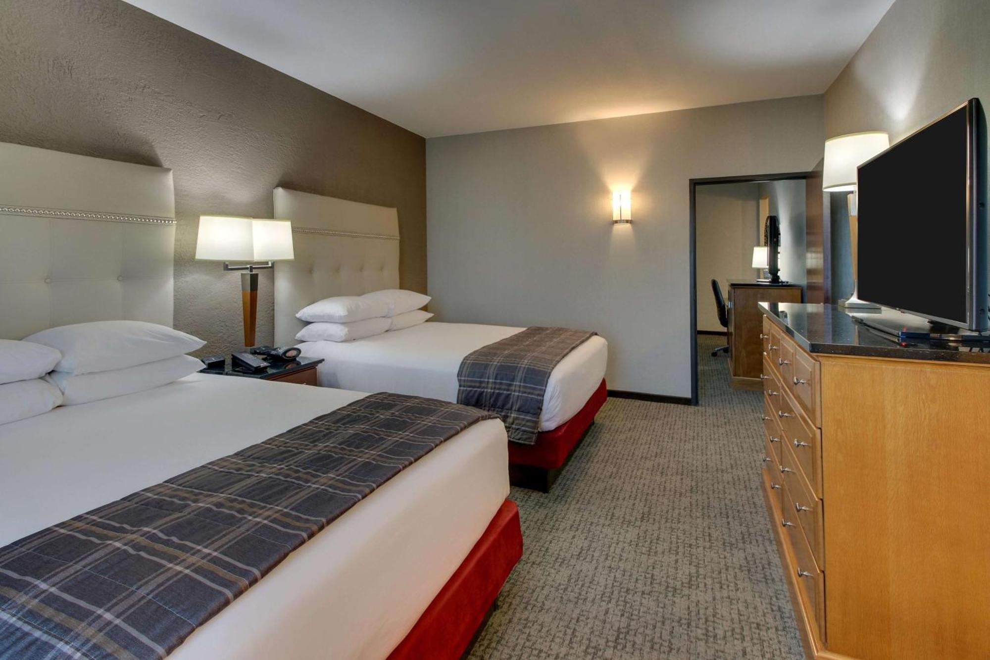 Drury Inn & Suites Phoenix Happy Valley Экстерьер фото
