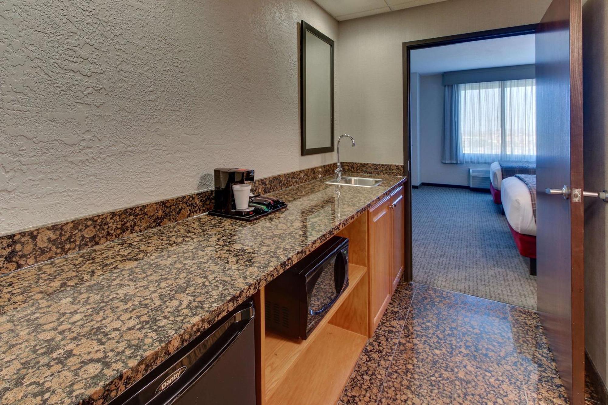 Drury Inn & Suites Phoenix Happy Valley Экстерьер фото