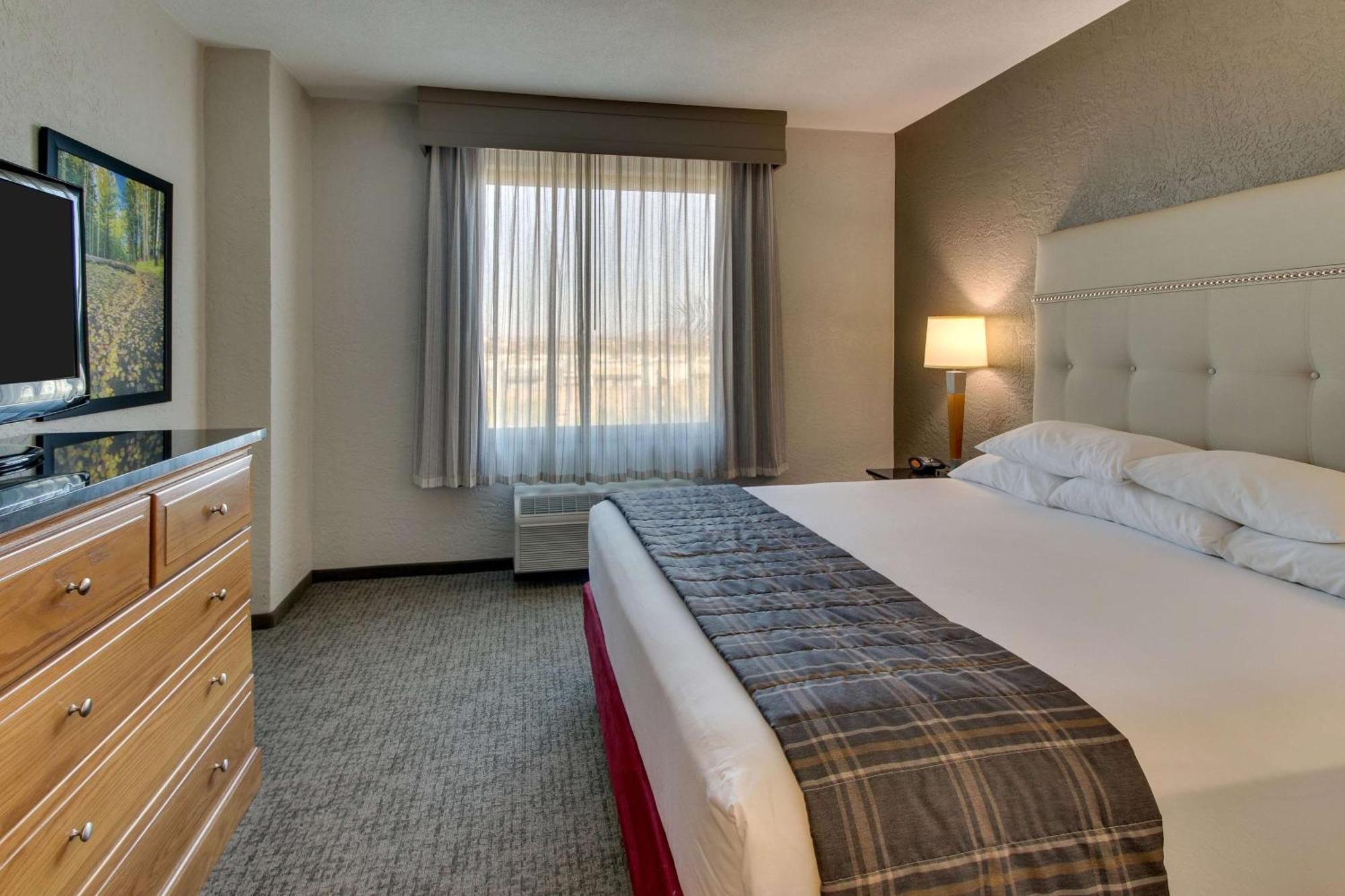 Drury Inn & Suites Phoenix Happy Valley Экстерьер фото